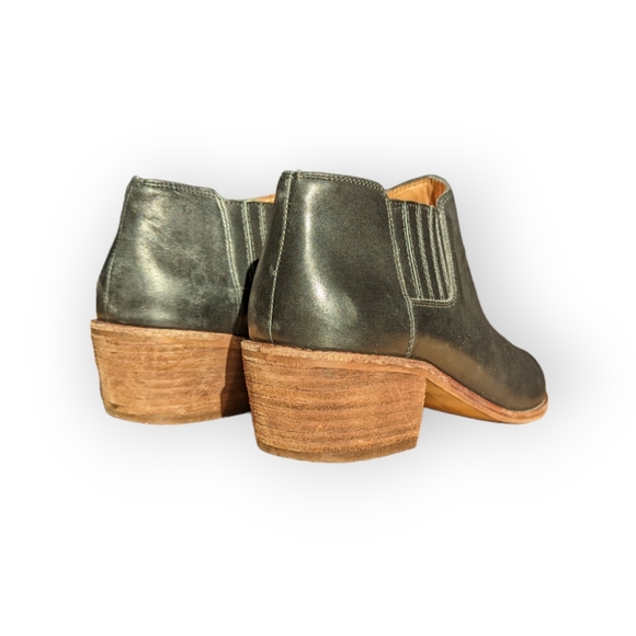 Madewell Sonia Low Leather Chelsea Boot - Picture 7 of 11